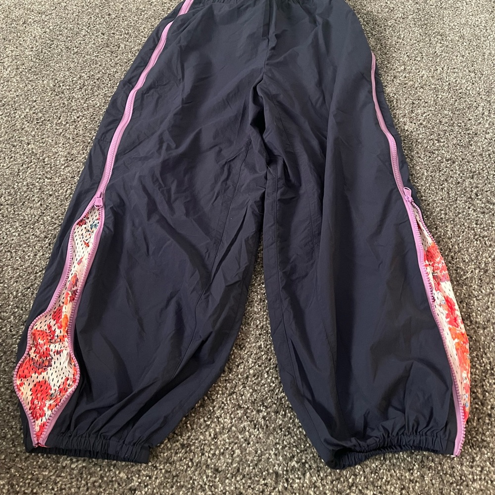 Womens nwot free people joggers small